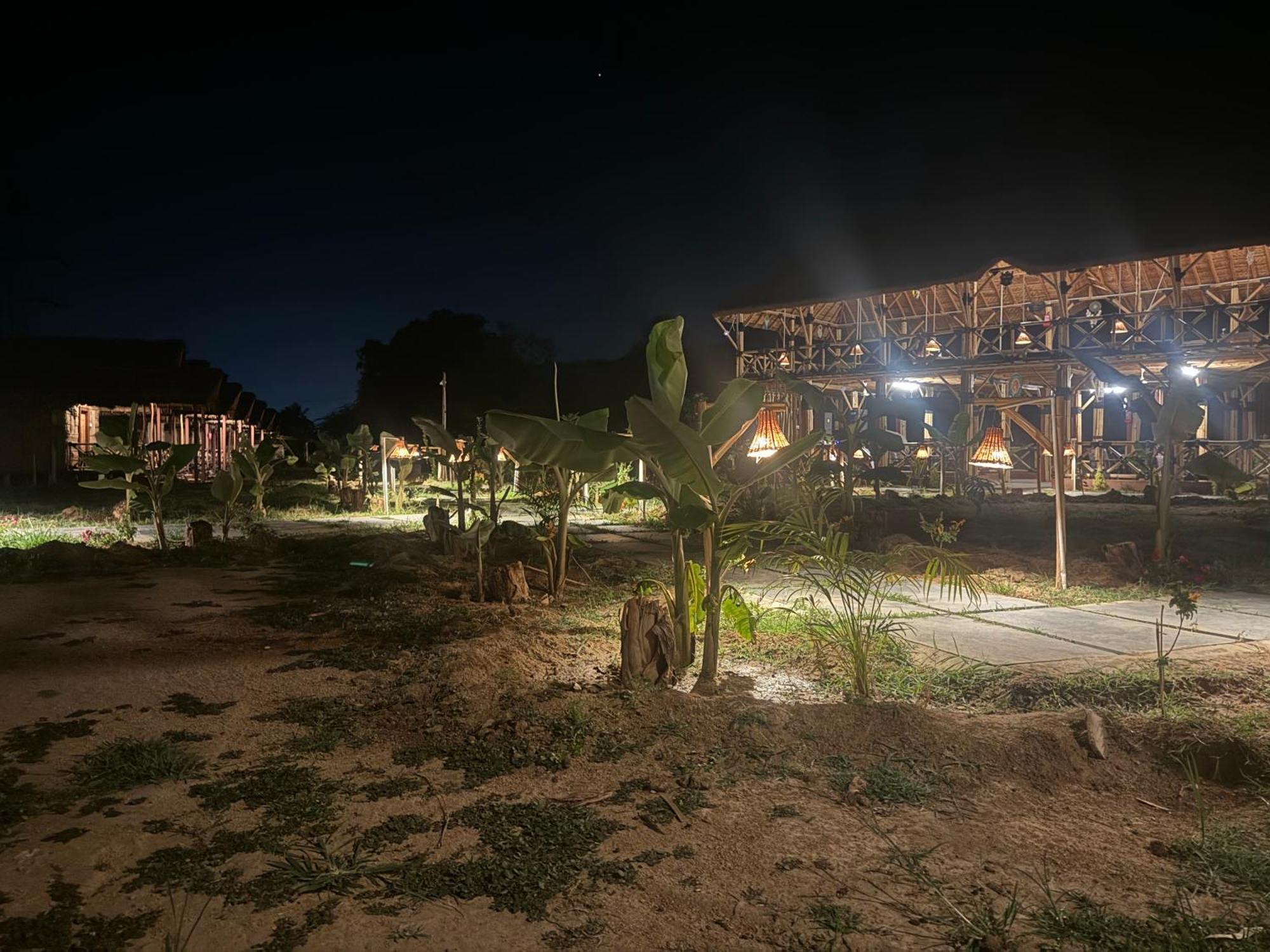 Hill Stone View Hampi Hotel Exterior photo