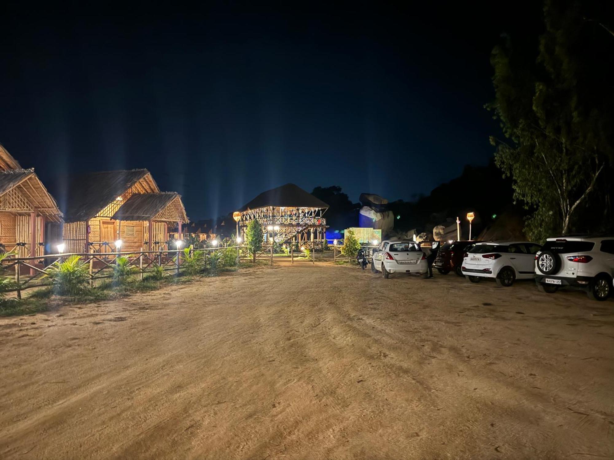 Hill Stone View Hampi Hotel Exterior photo