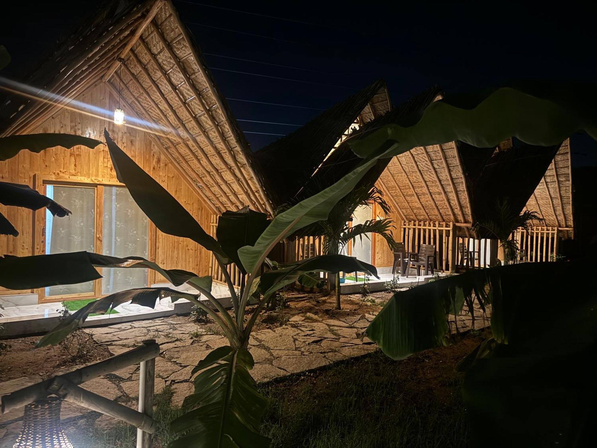 Hill Stone View Hampi Hotel Exterior photo