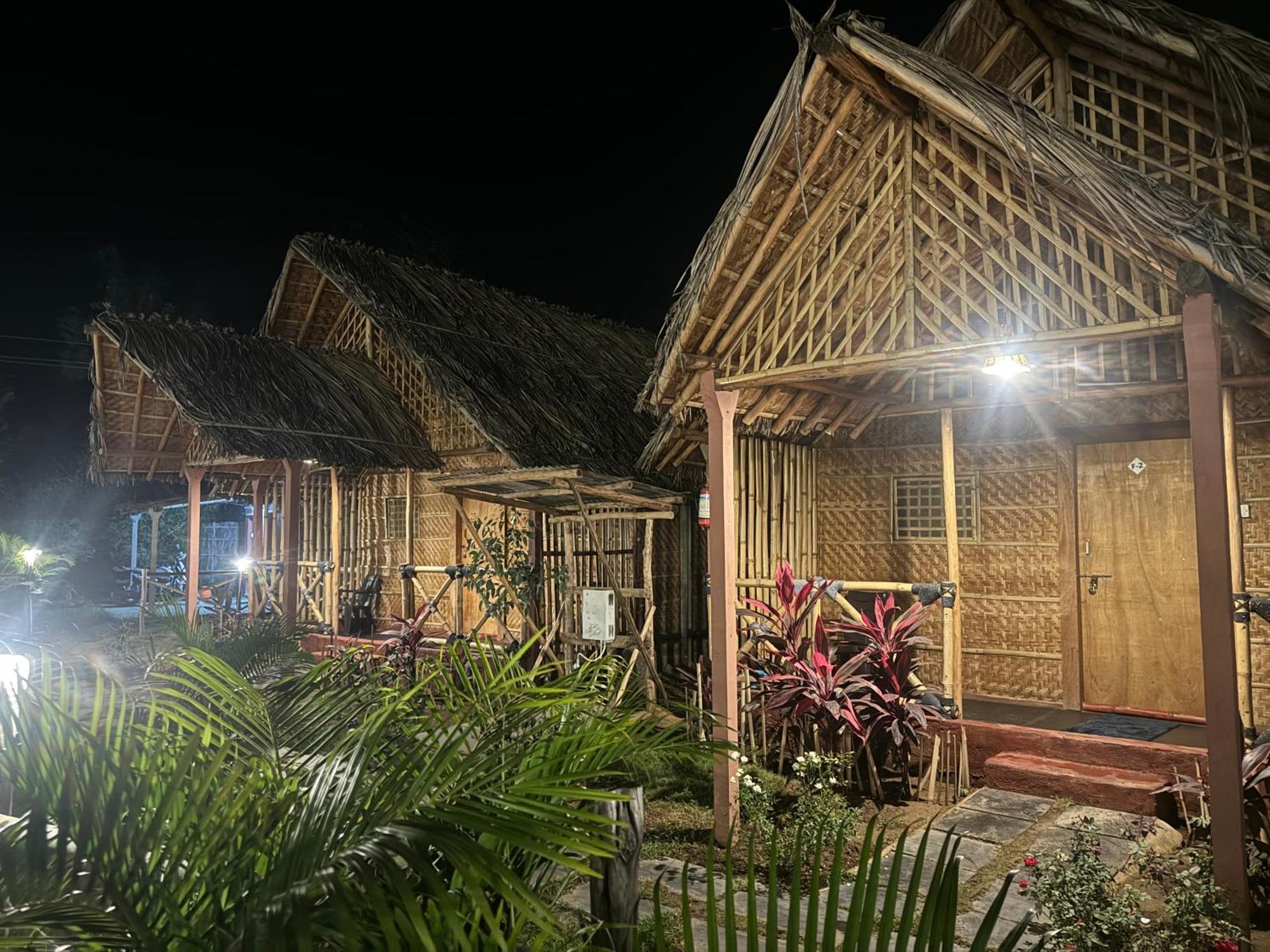 Hill Stone View Hampi Hotel Exterior photo