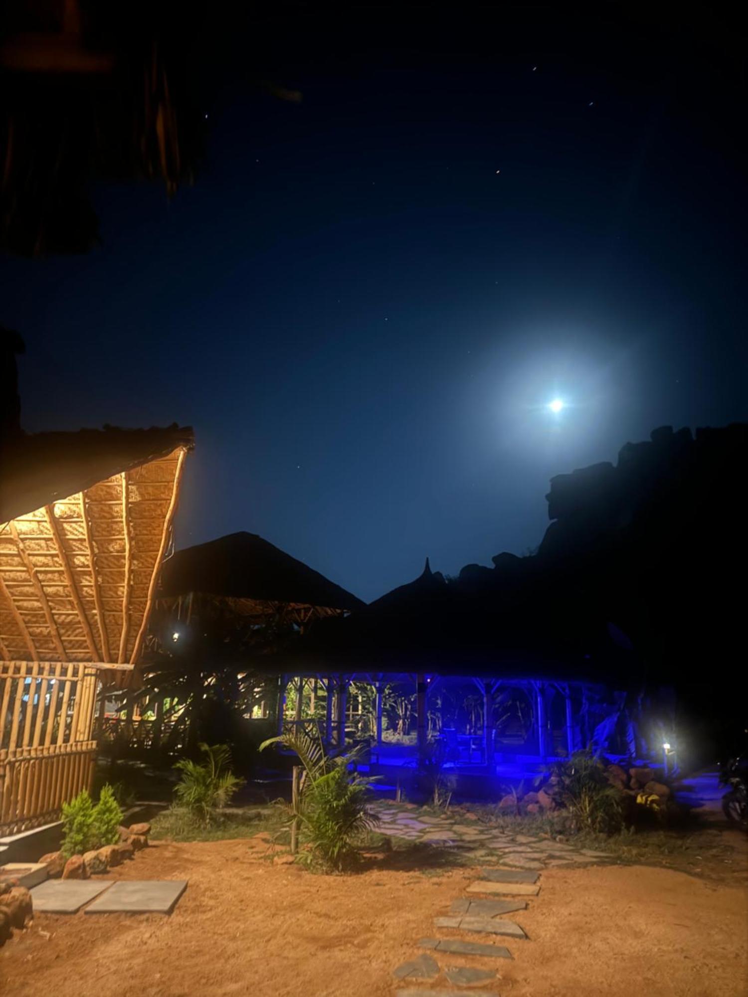 Hill Stone View Hampi Hotel Exterior photo